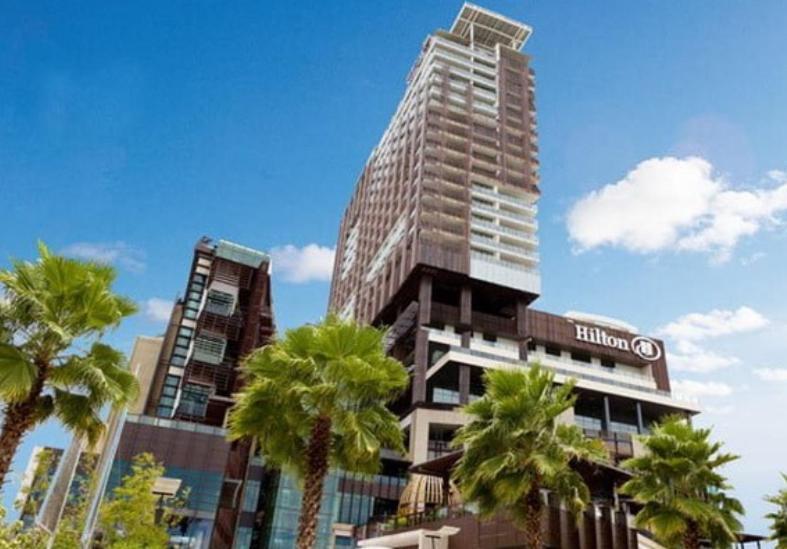 อพาร์ทเม้น Base Quiet King-bed With Infinity Pool & Free Netflix Pattaya